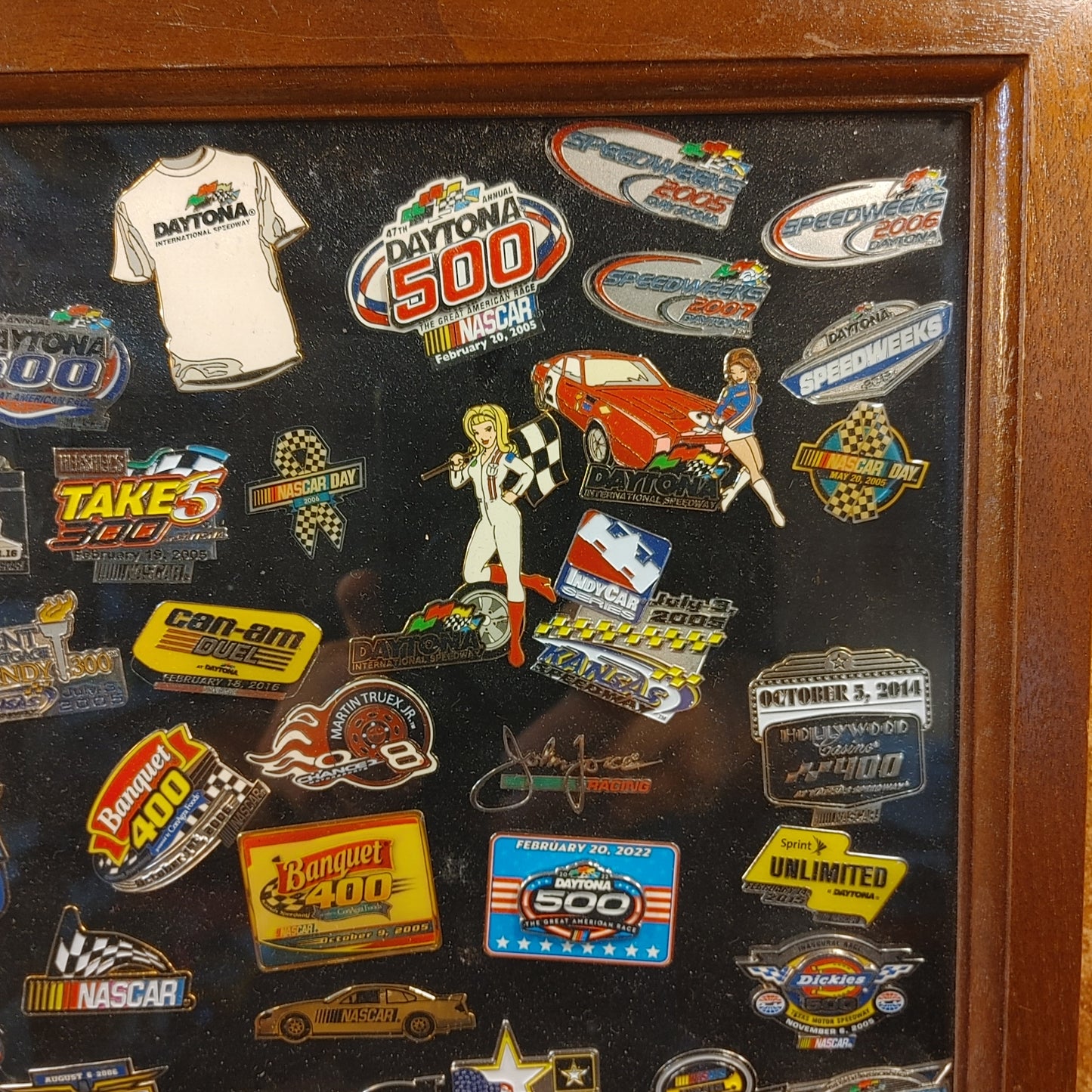 Pins 4 The Win 2! 80 +/- Vintage Nascar Racing Pins Case Display Free Shipping!