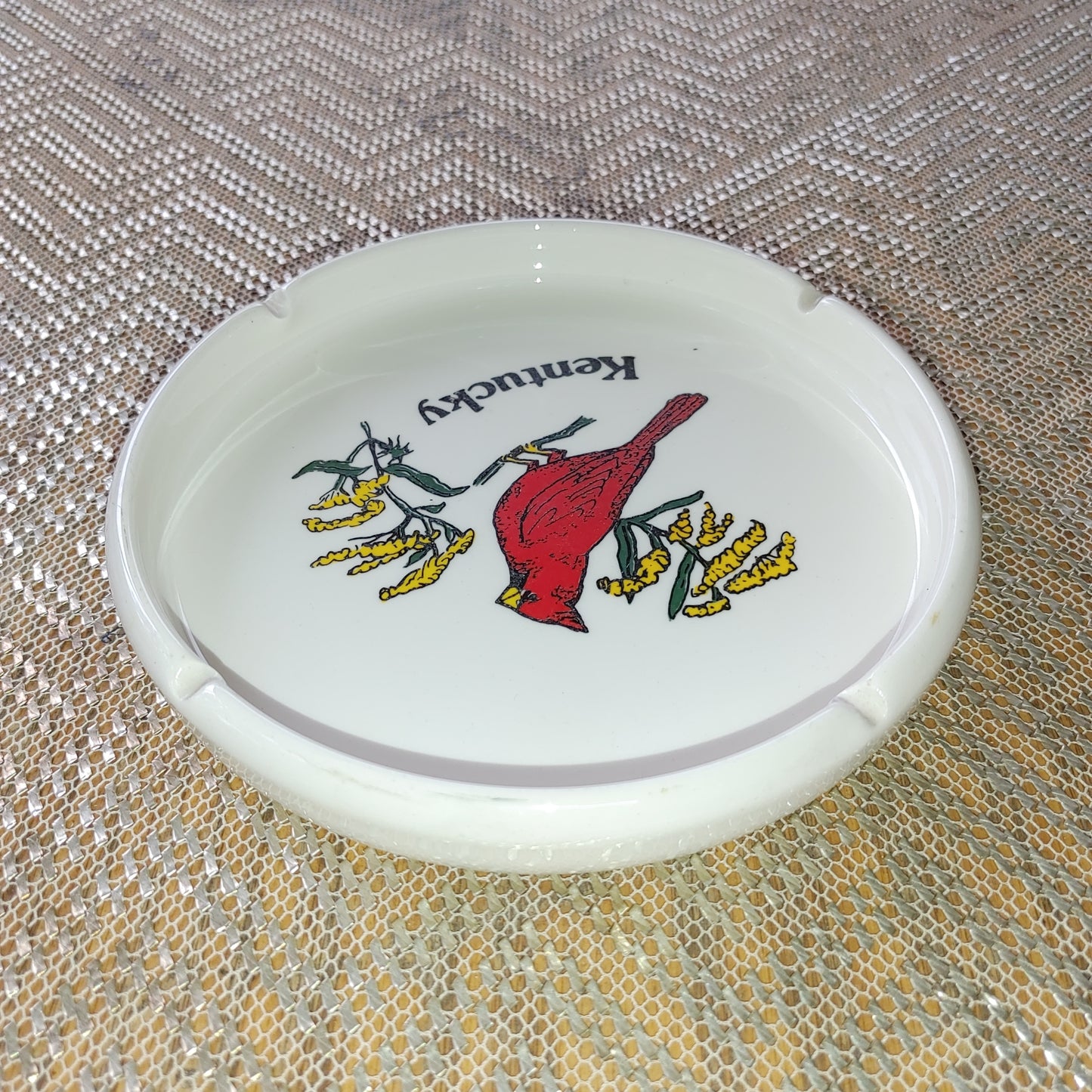 Ashtray Kentucky Porcelain Vintage Cardinal 7" Pottery Round Crcular Tobacicana