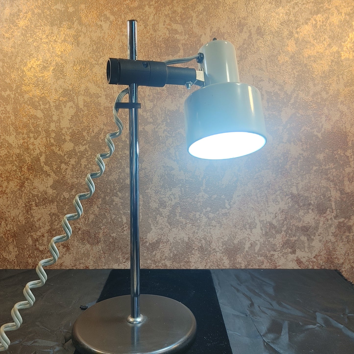 I LOVE LAMP 6! Vintage Articulating Desk Lamp Mid-century Metal Free Shipping!