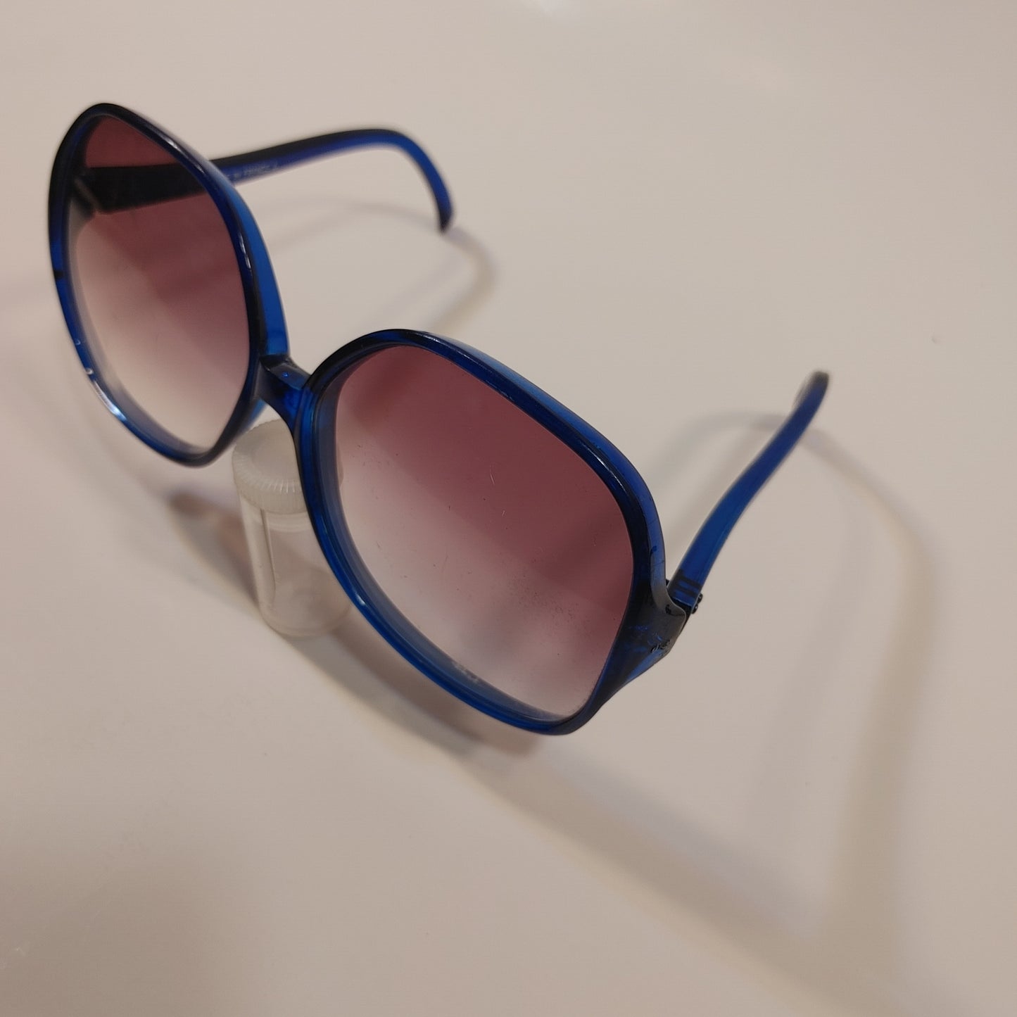 Great Glasses 9! Vintage Clear Blue Frame Oversize Sunglasses France Free Ship!