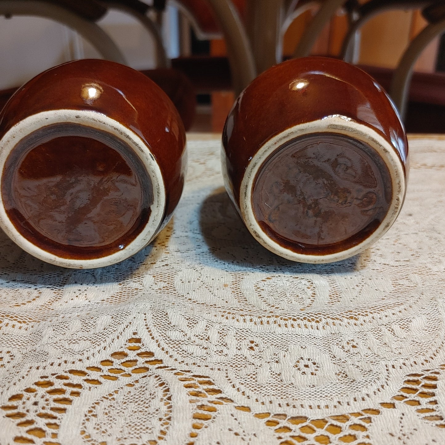 Serious S&P! Hull Oven Proof Brown Drip Mid Century Salt Pepper Shakers Free Shipping!