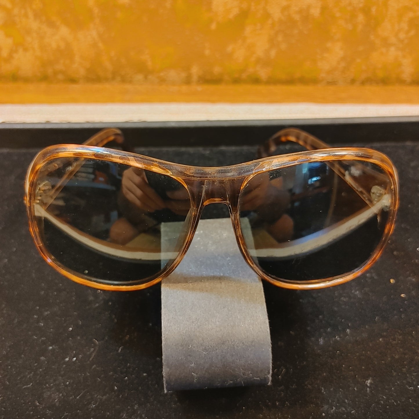 Sunglasses Sweep 3! Vintage Tortoise Shell Oversize Shades Italy Free Shipping!