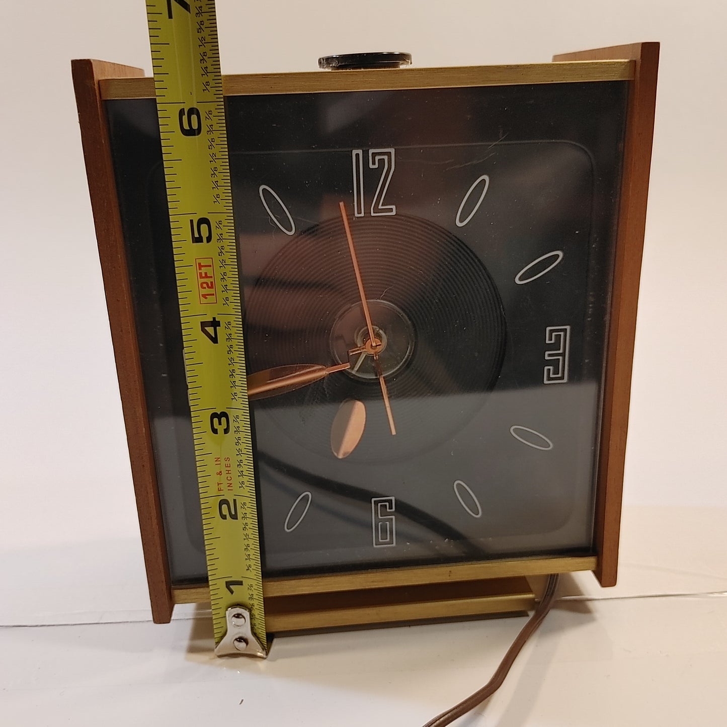 Cheeky Clock! Vintage Mid Century Modern Projector Clock Works Free Shipping!