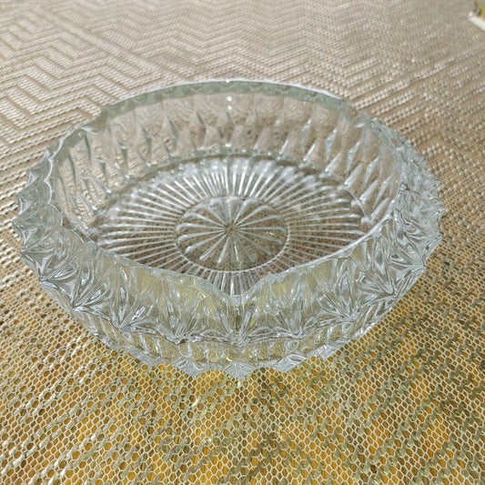 Big Round Cut Glass Ahstray Vintage Elegant Crystal Heavy Large