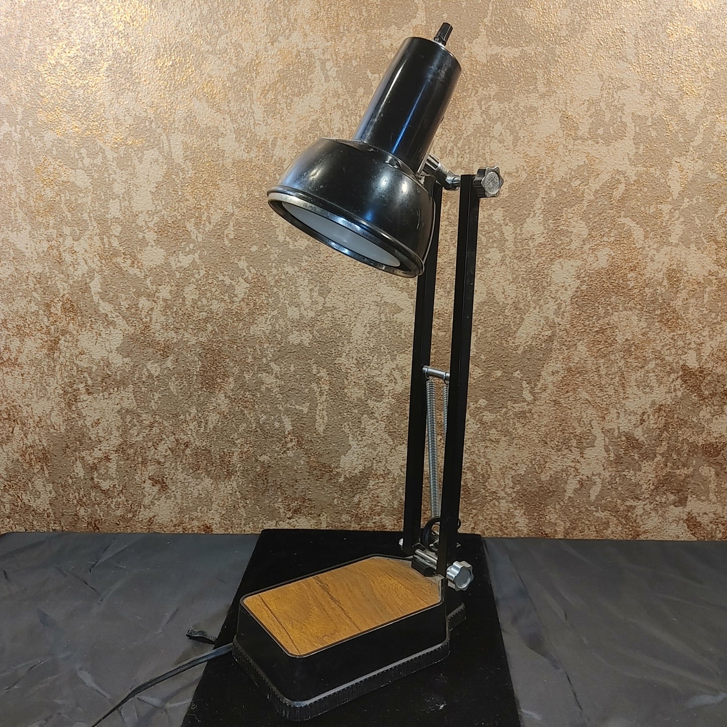 I LOVE LAMP! Vintage Mid-Century Modern Desk Lamp Electrix Free Shipping!