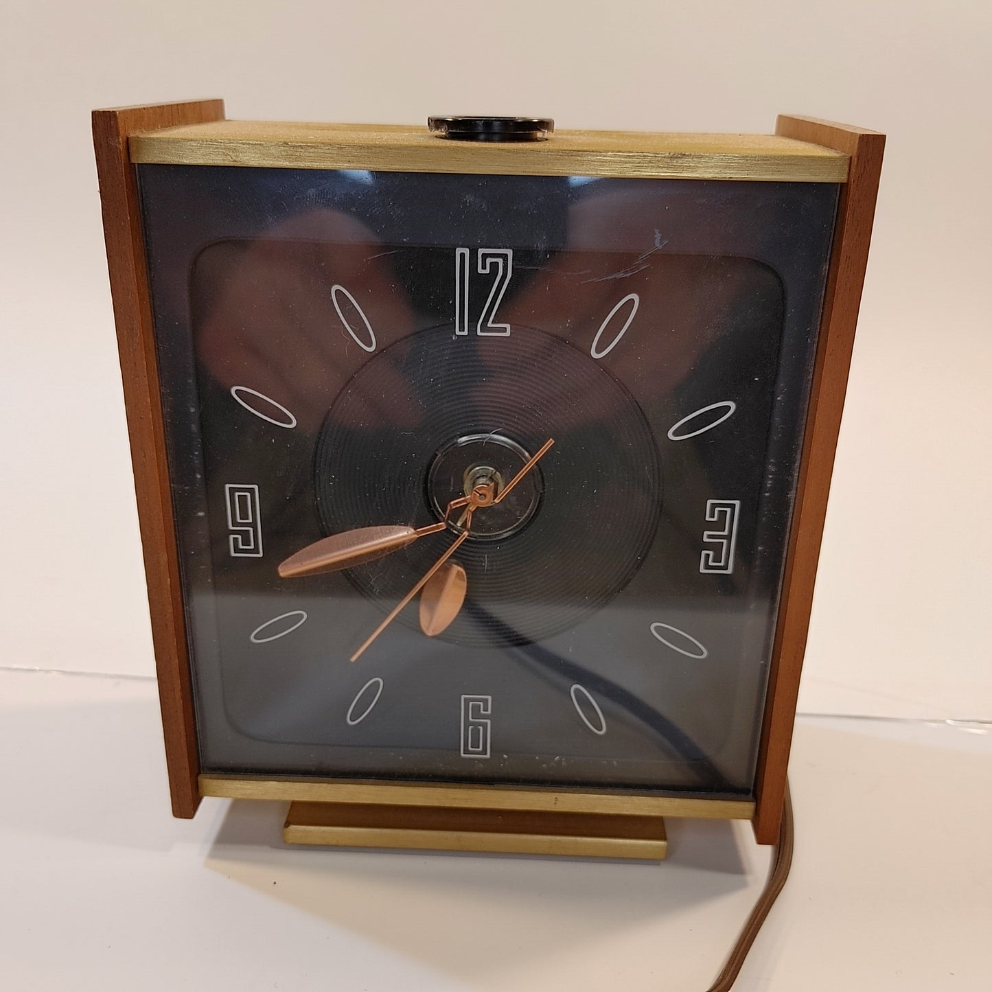 Cheeky Clock! Vintage Mid Century Modern Projector Clock Works Free Shipping!