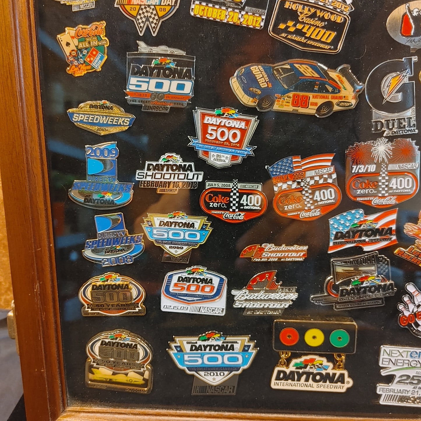 Pins 4 The Win 4! 80 +/- Vintage Nascar Racing Pins Case Display Free Shipping!