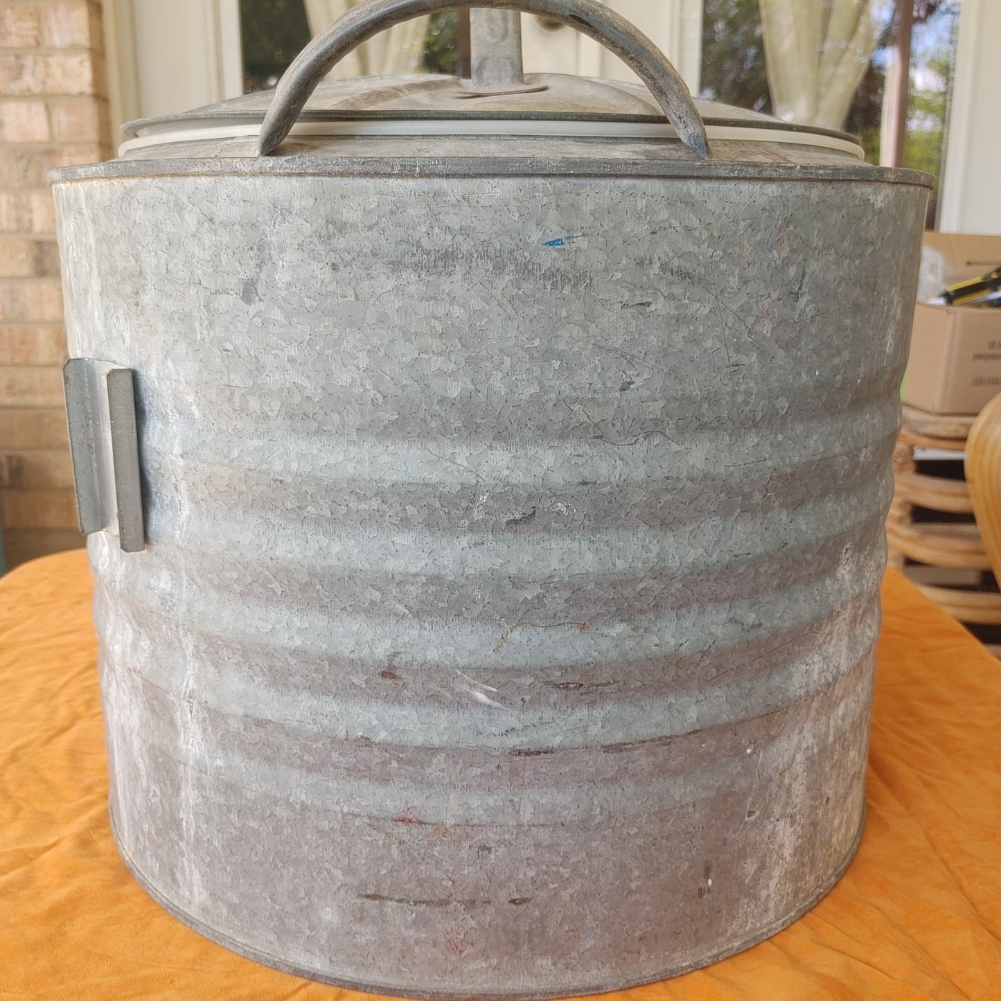 Coolest Cooler! IGLOO 5 Gal Vintage Water Cooler Permalined Metal Free Shipping