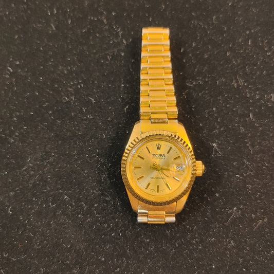 Tiny Timepiece! Sicura Self Winding Swiss Womens Ladies Watch Wristwatch Gold