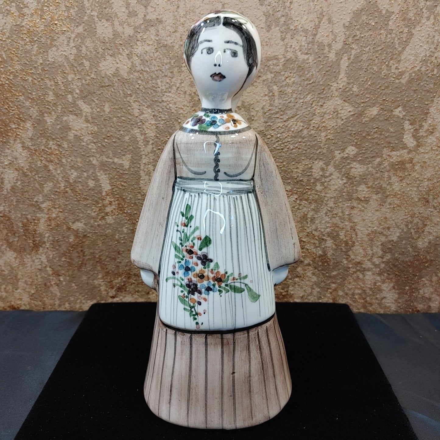 Lovely Lady! Porcelain Figurine Greek Czech Eastern Europe Woman Free Shipping!