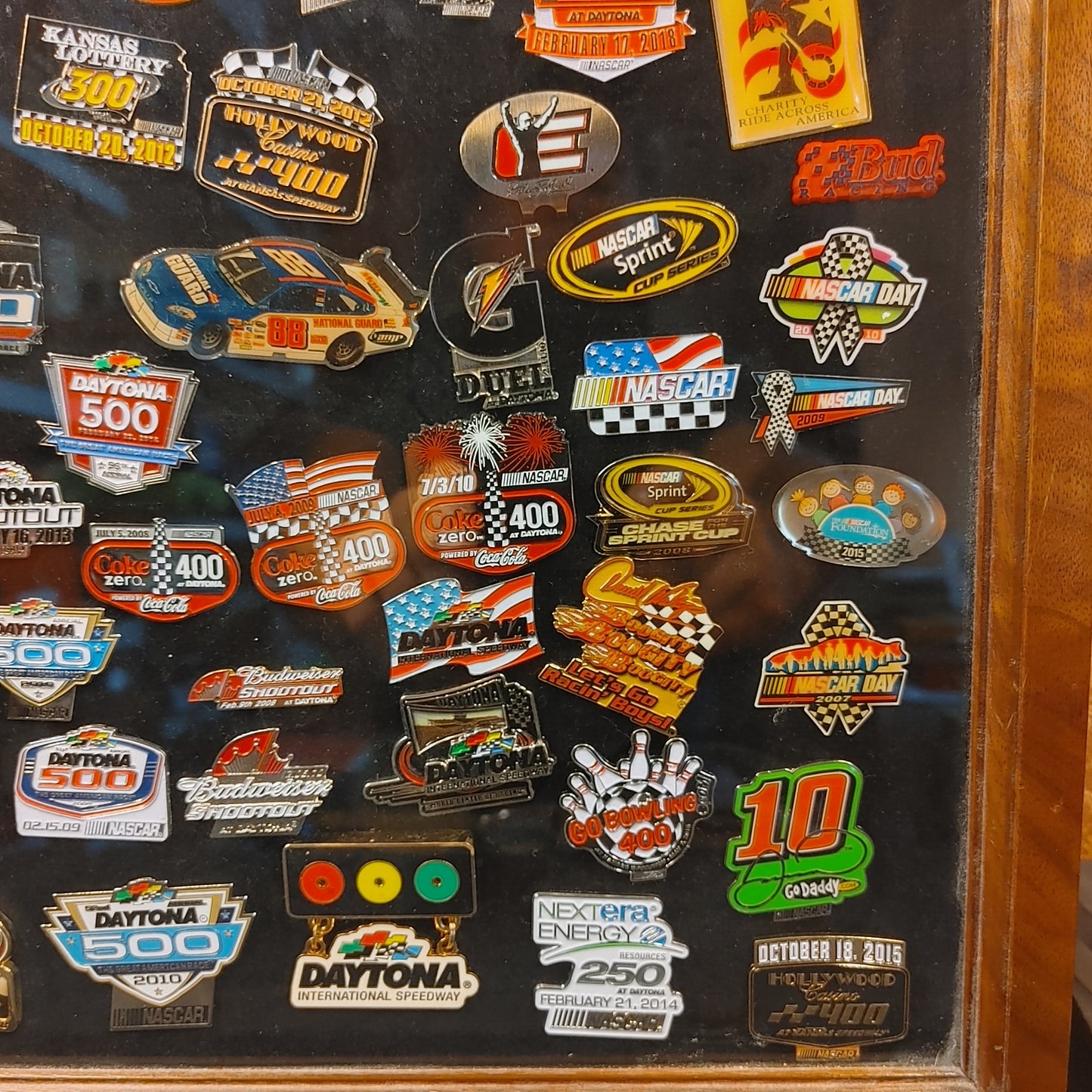 Pins 4 The Win 4! 80 +/- Vintage Nascar Racing Pins Case Display Free Shipping!