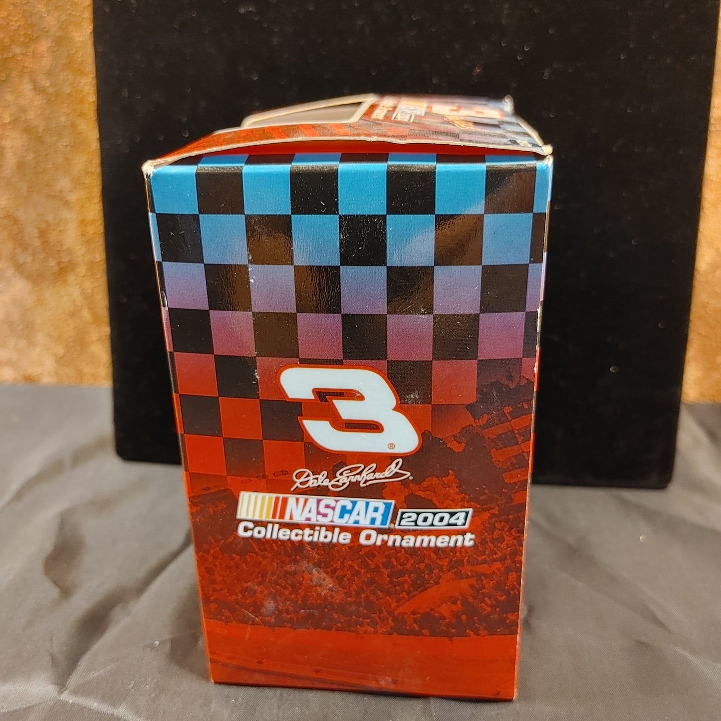 Ornhardt Earnament! Dale Earnhardt #3 Ornament Boxed Nascar Free Shipping!