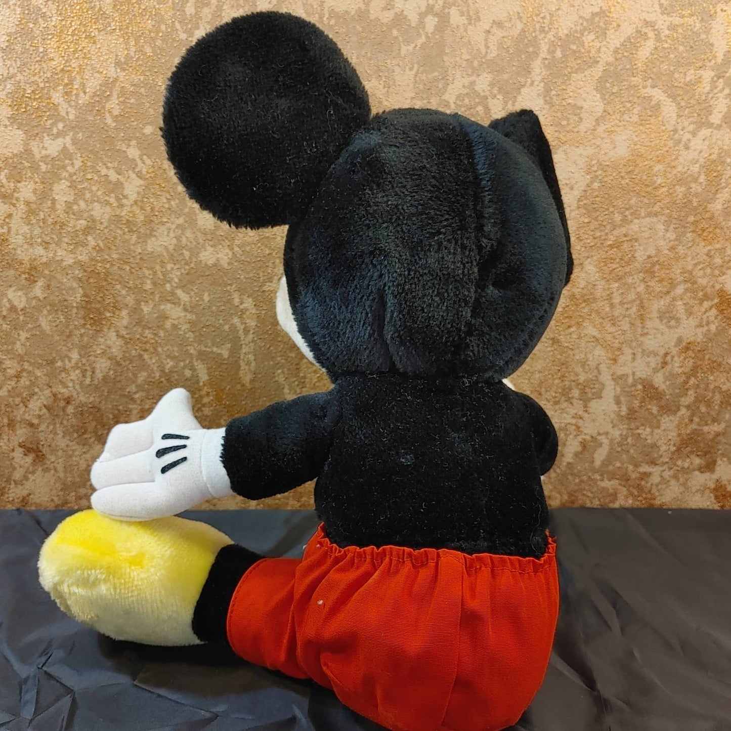 Vinty Mickey! Vintage 1980's Mouse Plush Disney 12" Excellent Free Shipping!
