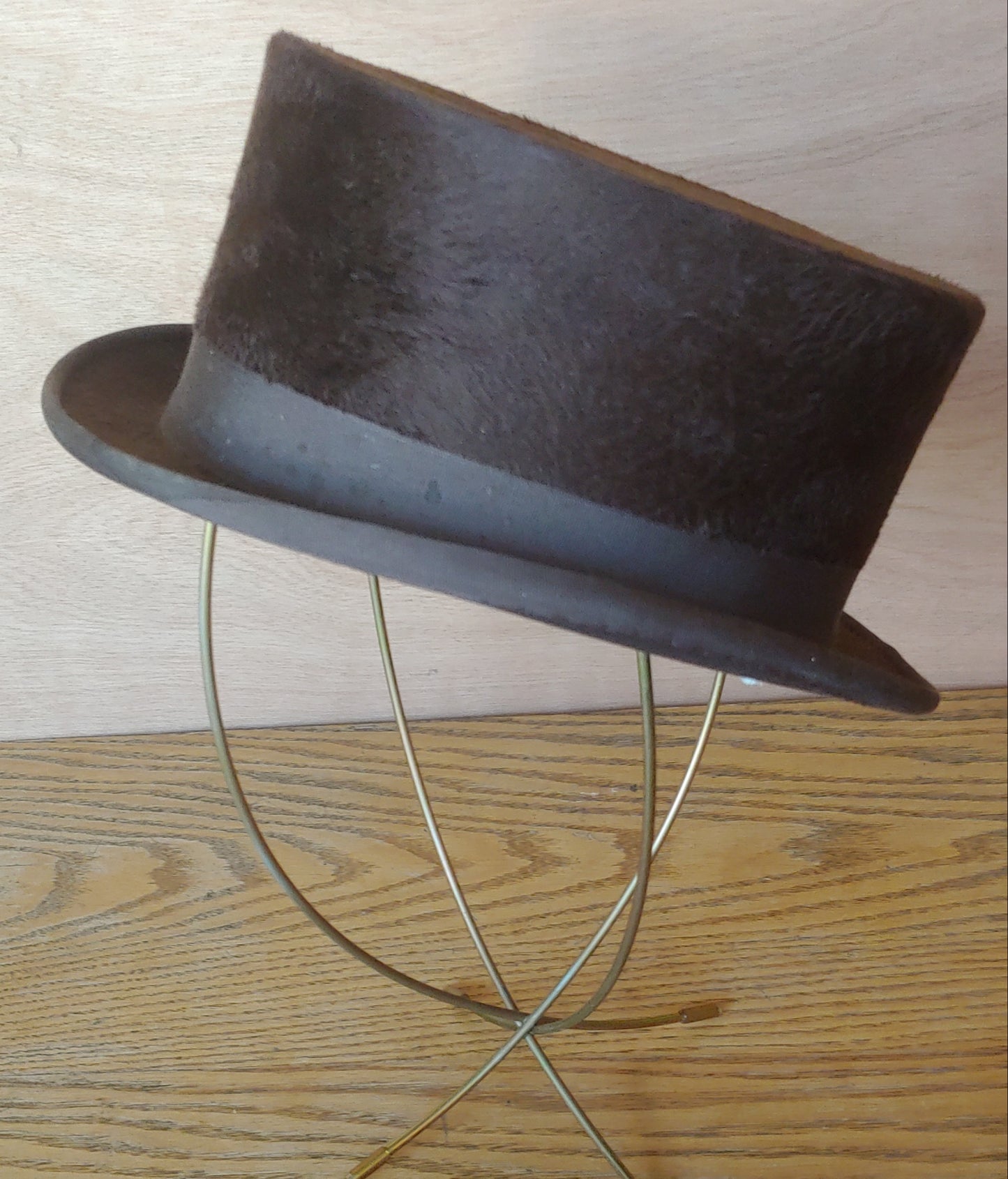 Equestrienne! Authentic vintage women's equestrienne top hat. 100% beaver!