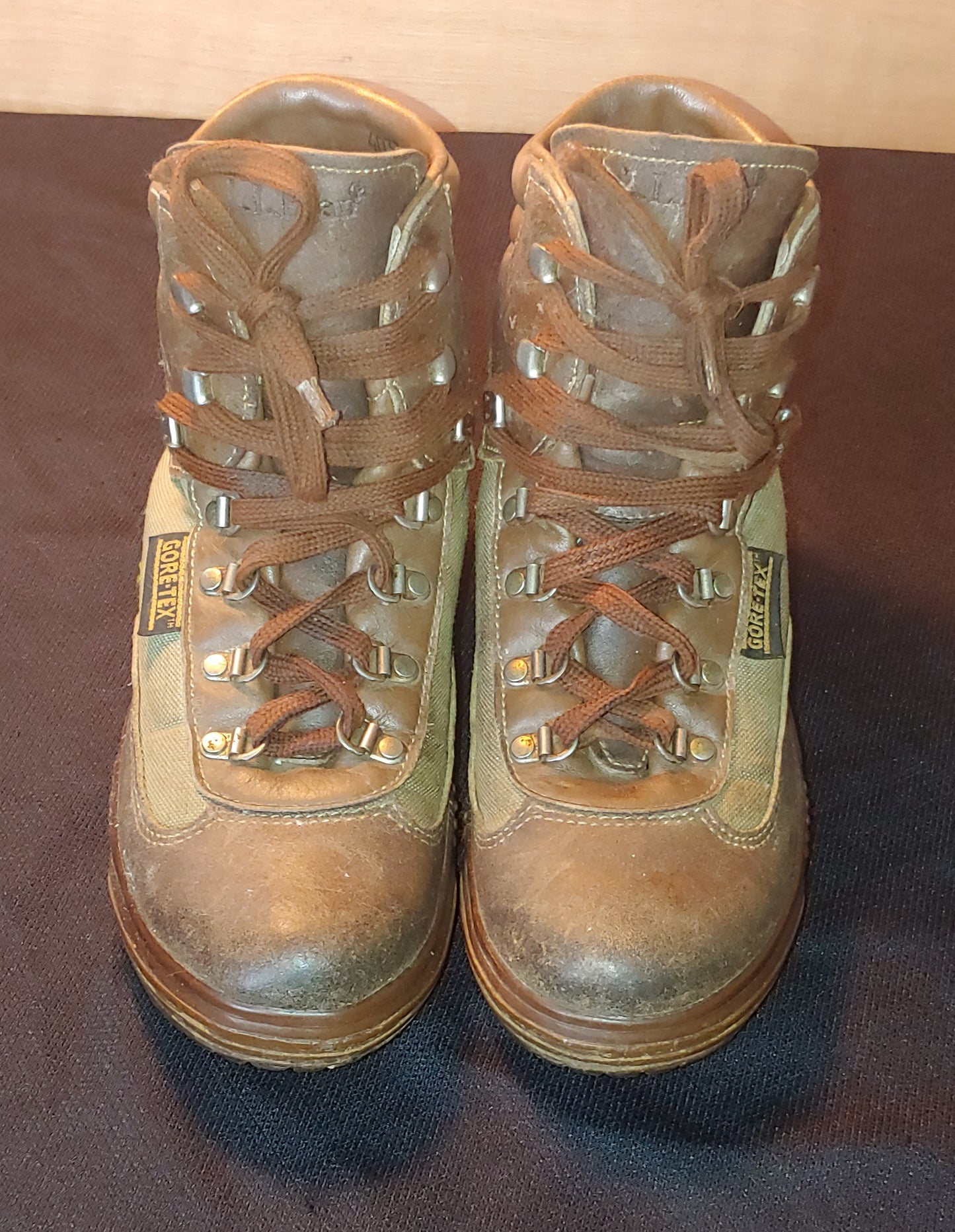 Take a Hike! Vintage Used LL Bean Gore Tex Hiking Boots Men's 9D