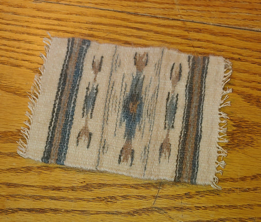 Tiny Treasure! Vintage Used Miniature Dollhouse Navajo Southwest Chimayo Blanket Rug Woven