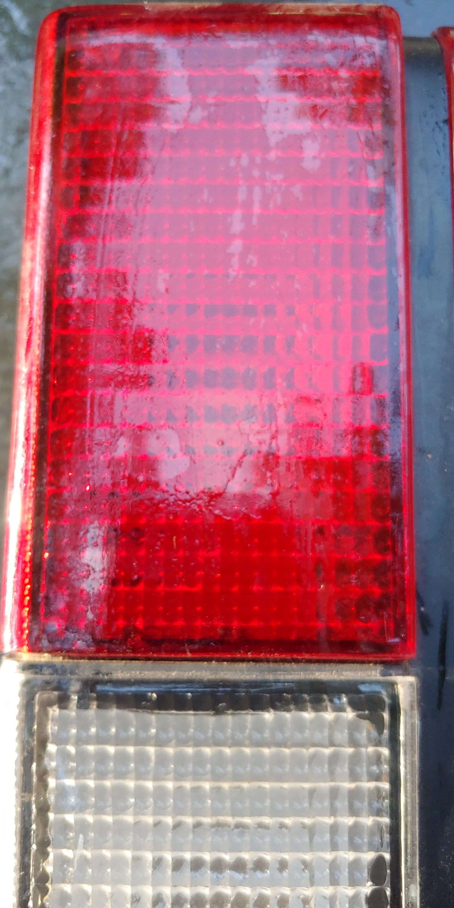 Stoplight! 1990 Volvo 240 Sedan Left Driver Rear Light Tail Light