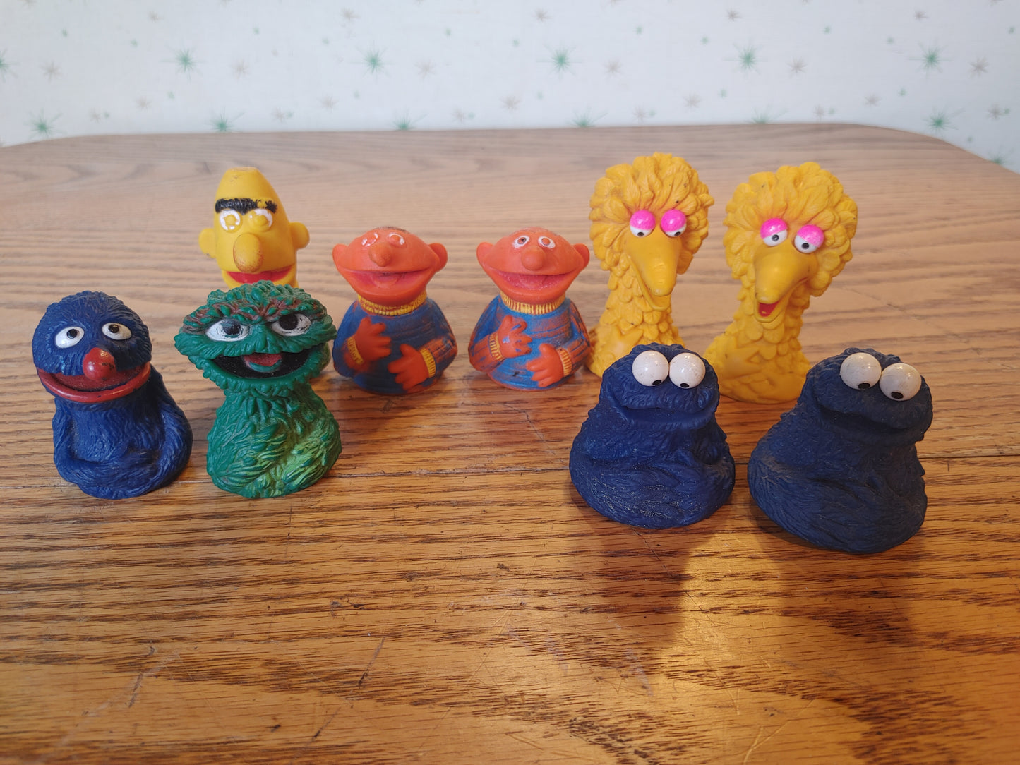 Muppets Puppets! 9 Vintage Sesame Street Rubber Finger Puppets Lot 1970's