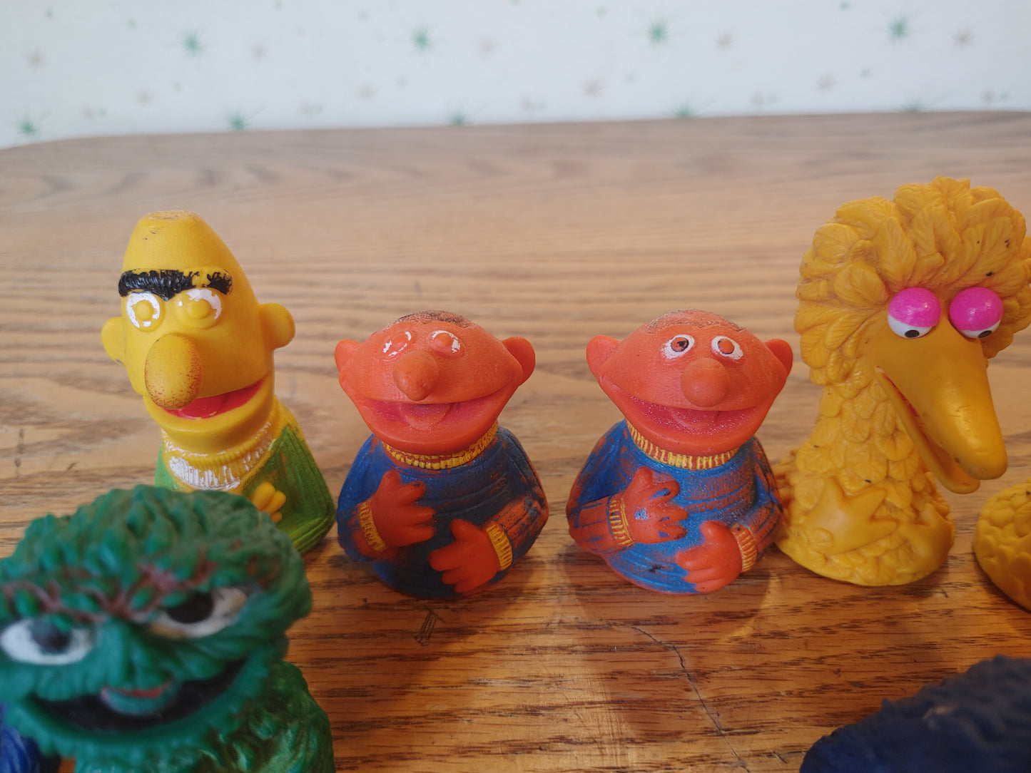 Muppets Puppets! 9 Vintage Sesame Street Rubber Finger Puppets Lot 1970's