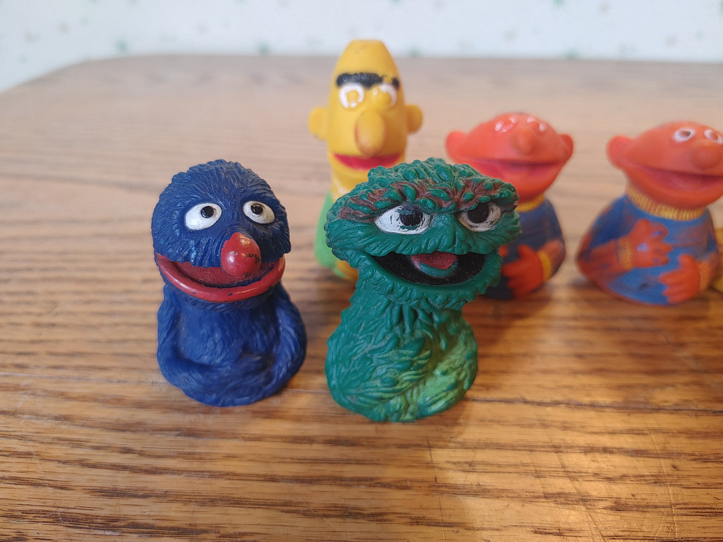 Muppets Puppets! 9 Vintage Sesame Street Rubber Finger Puppets Lot 1970's