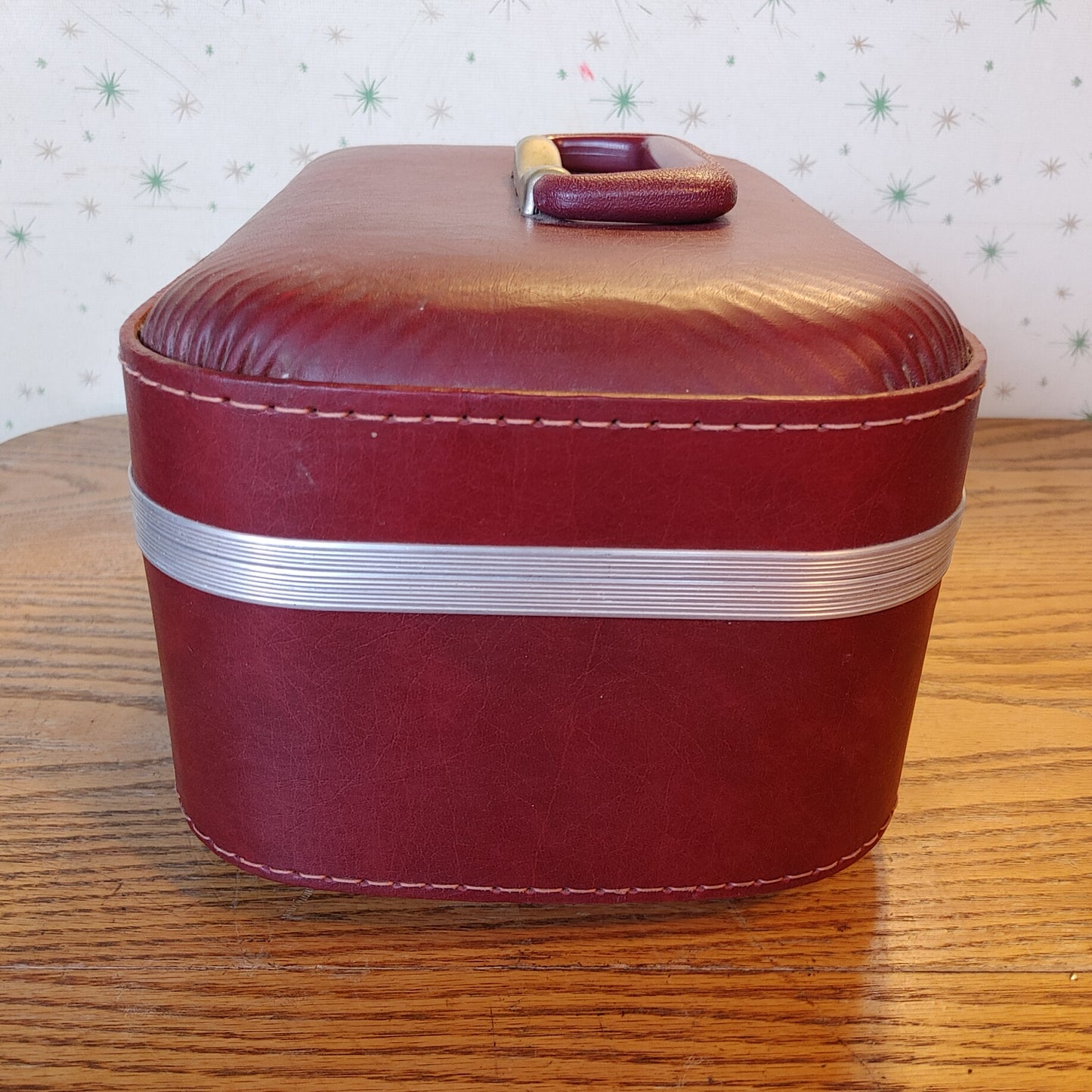 Cranberry! Vintage Travel Train Case Red Quilted Cosmetic Makeup Small