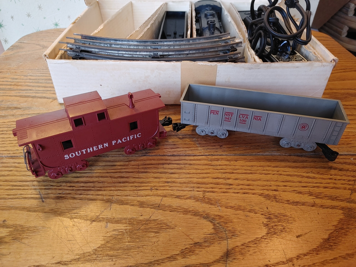 Choo Choo! Vintage Marx Toys 4041 400 Locomotive Set O Scale